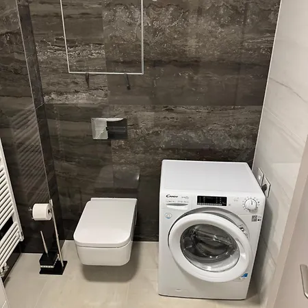 Eurovea Tower River View Down Town Lägenhet